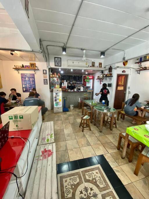 Ratanawong Place 823 방콕 외부 사진
